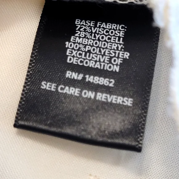 Torrid Eyelet Swing Cami Cream Lace Trim Button Front Boho Size 00 - Picture 12 of 17